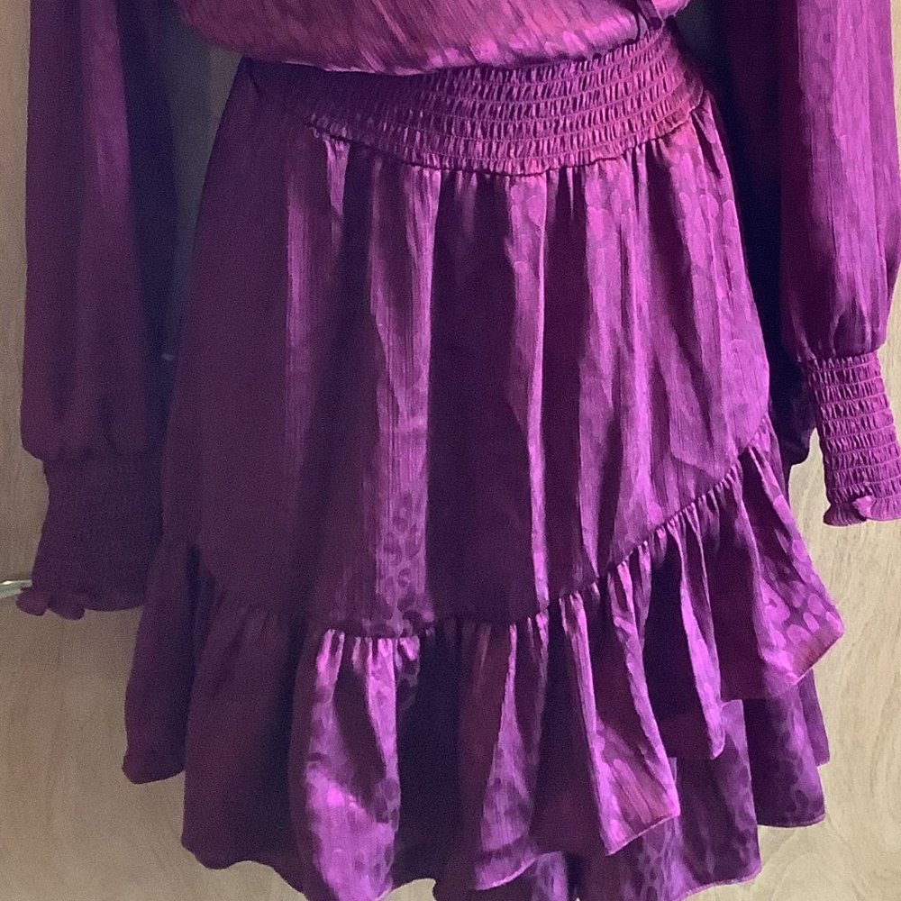 NWT Michael Kors Red Long Sleeve Dress Size: Medium - Picture 5 of 11